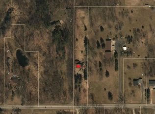 3025 Island Hwy, Charlotte, MI