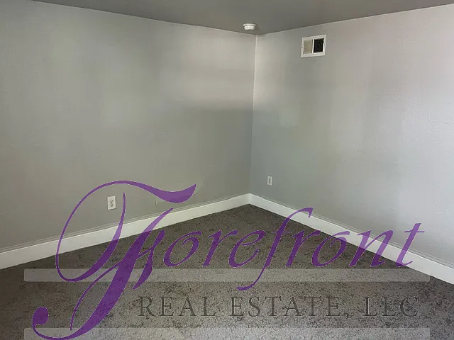 1028 South Walnut Street - 3 — Photo 3