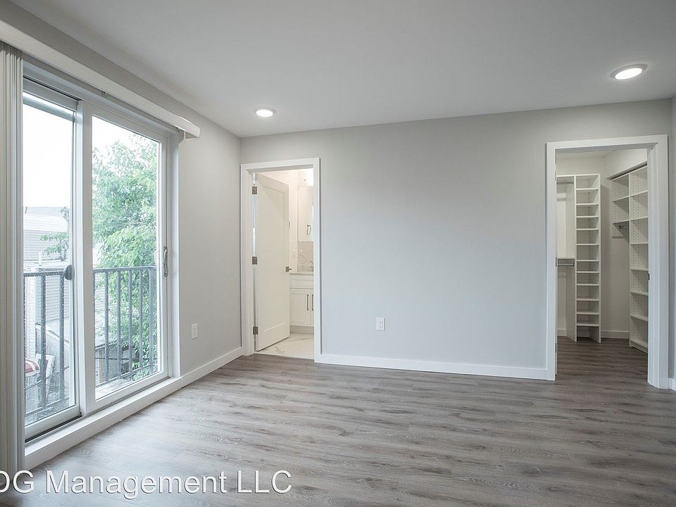 1st image of 747 N 20th St #6