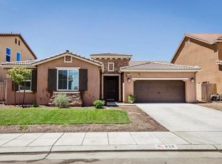 938 Descanso Ave, Clovis, CA 93619