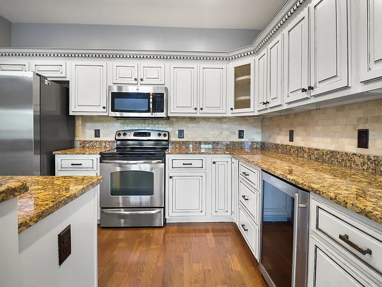 869 E Accipiter Cir — Photo 10