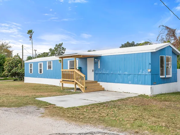 9735 Warrick St, Port Richey, FL 34668