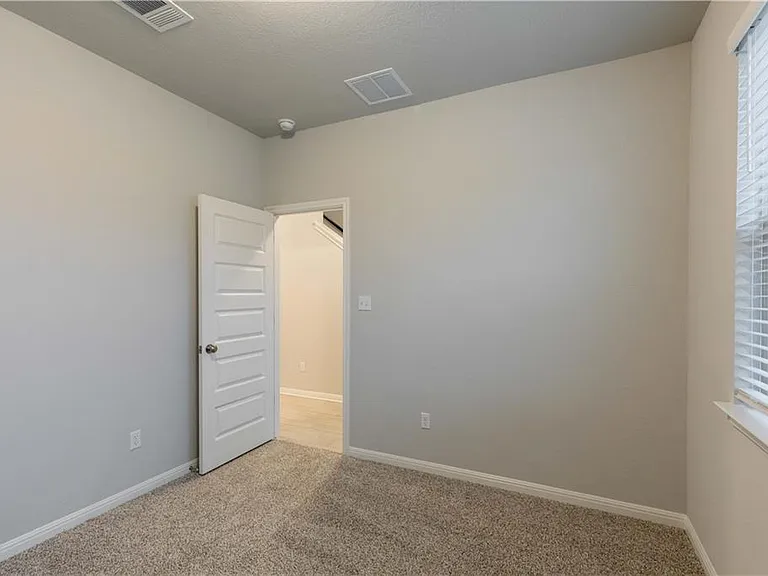 2020 Pecan Island Dr — Photo 14
