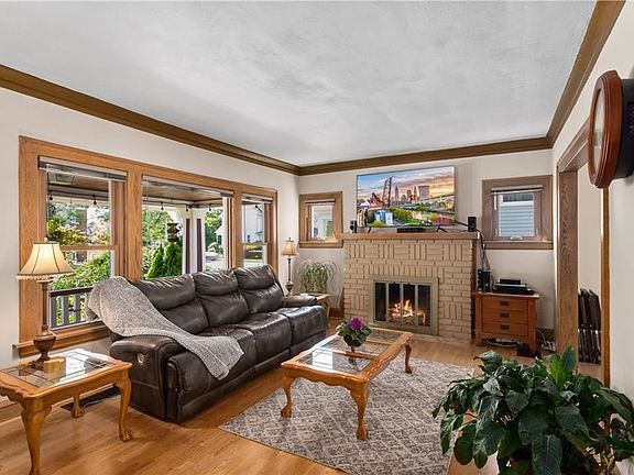 5th image of 1538 Elbur Ave