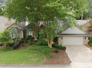 3058 Dartmouth Dr, Greenville, NC 27858