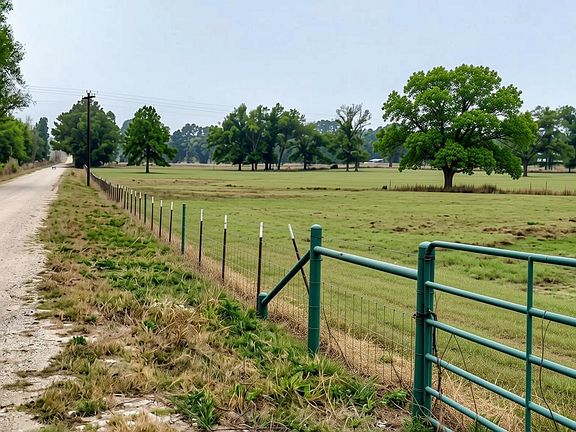 2nd image of 5997 County Road 308