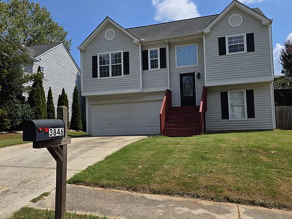 2nd image of 3846 Sunview Dr NW