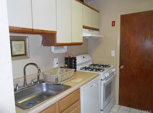 380 Concord Ln, Middletown, NY 10940