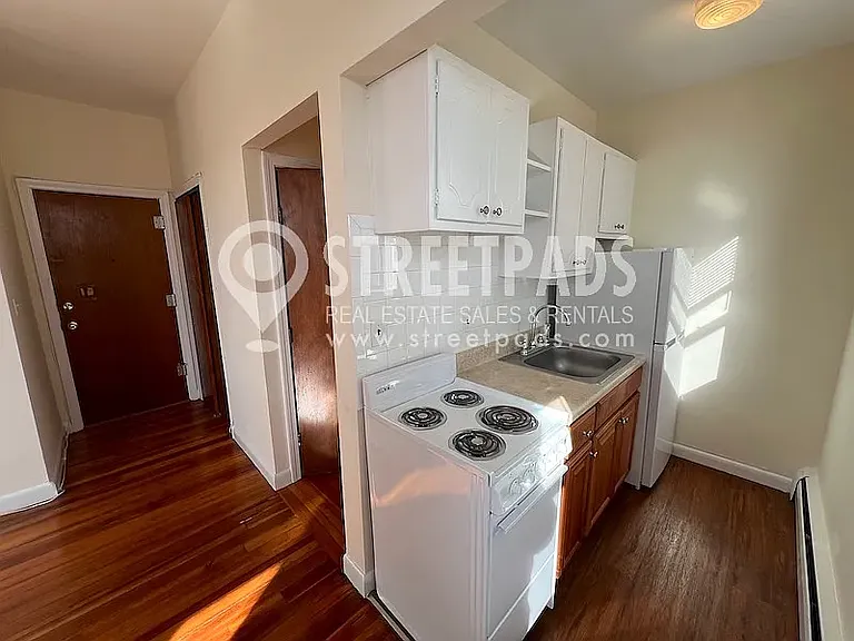 62 Brighton Ave #409 — Photo 8