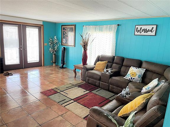 3rd image of 2451 SW 52nd Street