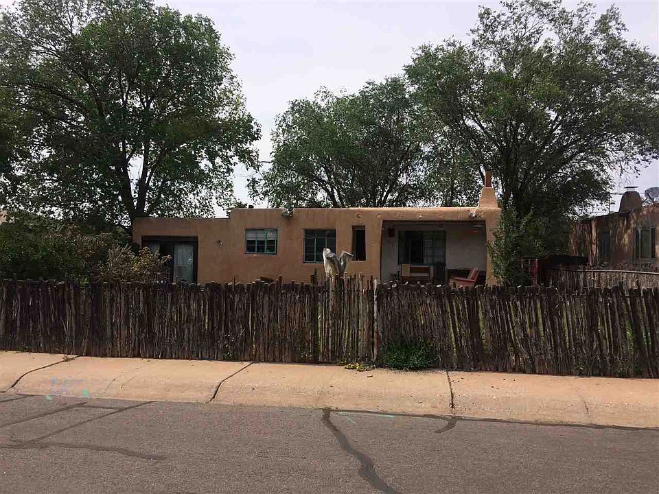 2nd image of 1933 Hano Rd