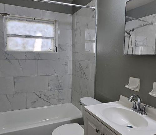 2nd image of 10011 N 14th St