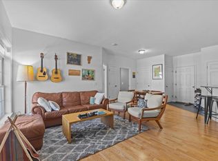 19 Jakes Way, Williston, VT 05495