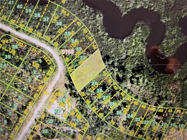 27512 San Carlos Dr #30, Punta Gorda, FL 33983