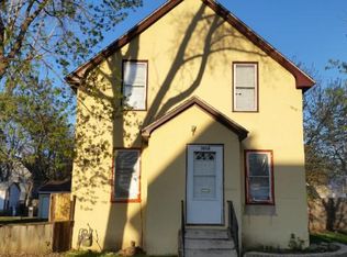 3018 Thomas Ave N, Minneapolis, MN 55411