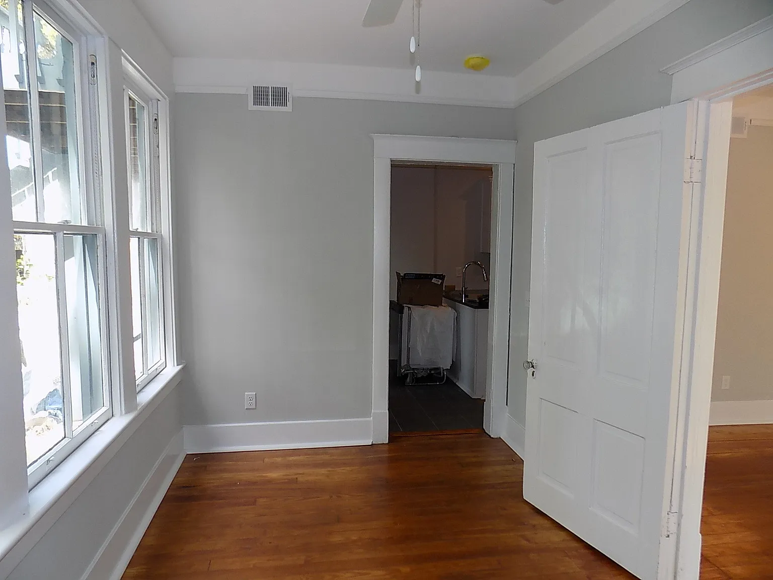 2109 Abercorn St — Photo 3