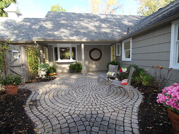 Landscaped patio entrance