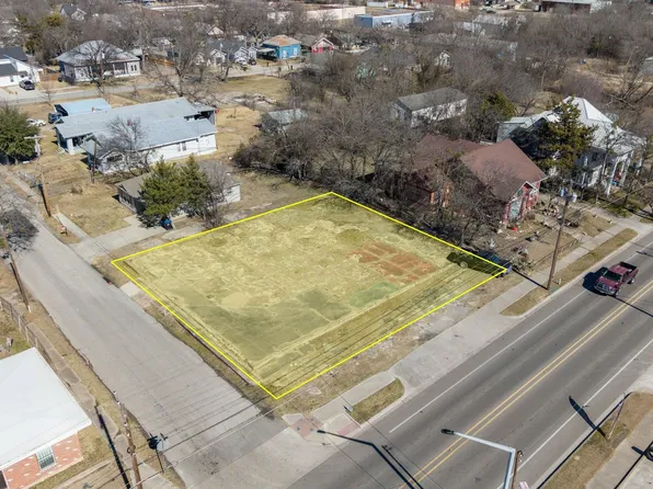 3424 Lee St, Greenville, TX 75401