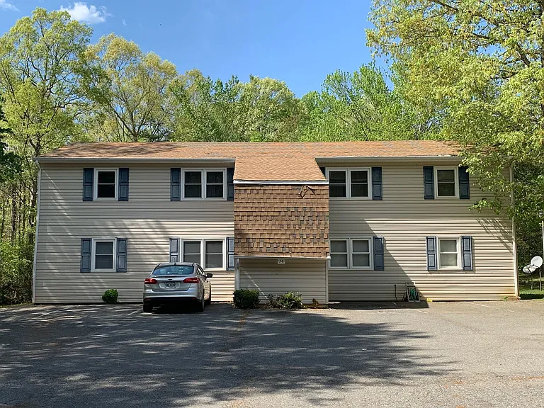 14 Willow Oak Ter — Photo 1