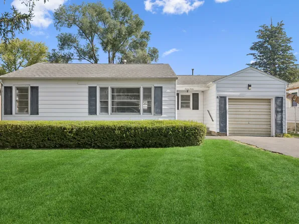 1612 Knoll Ave, McHenry, IL 60050