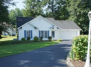 7749 Blue Cedar Dr, Chesterfield, VA 23832