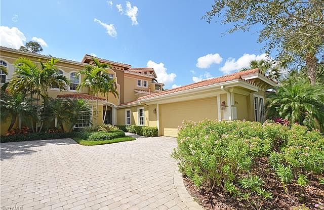1st image of 28550 Calabria Ct Unit 102