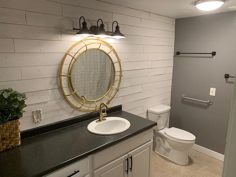 249 E Highline Cir #107 — Photo 11