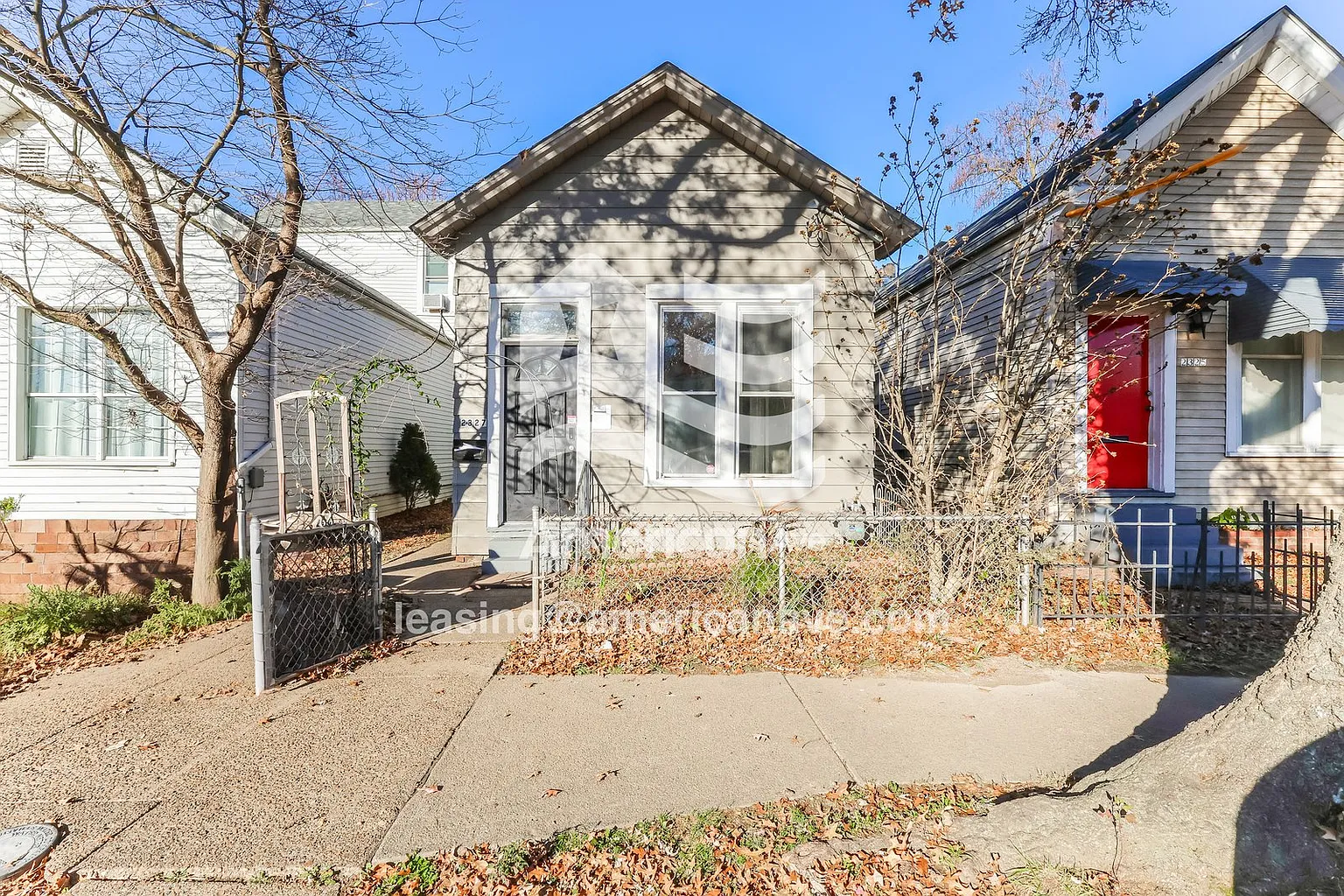 2327 Duncan St photo 1