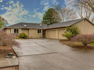 1719 SW 26th St, Troutdale, OR 97060