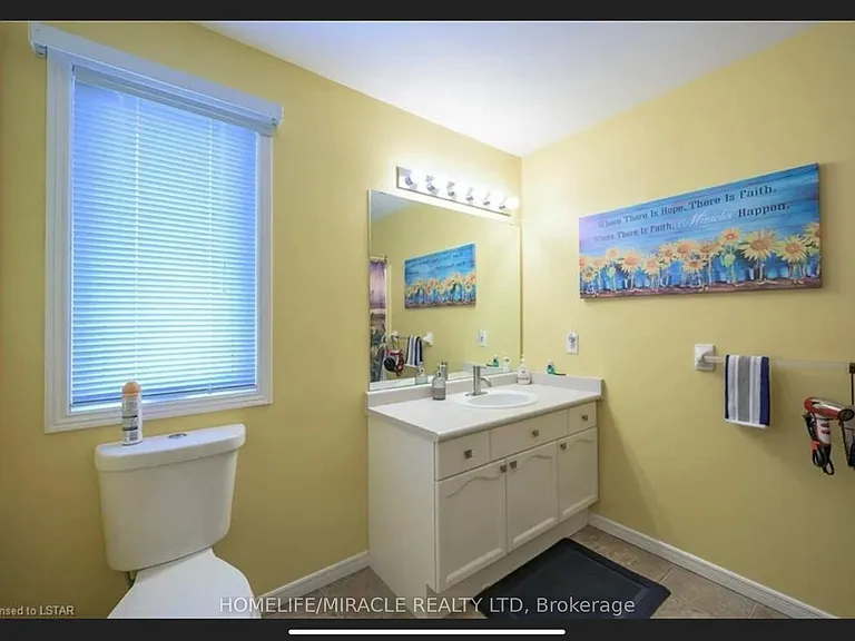 195 Barker St #7 — Photo 12