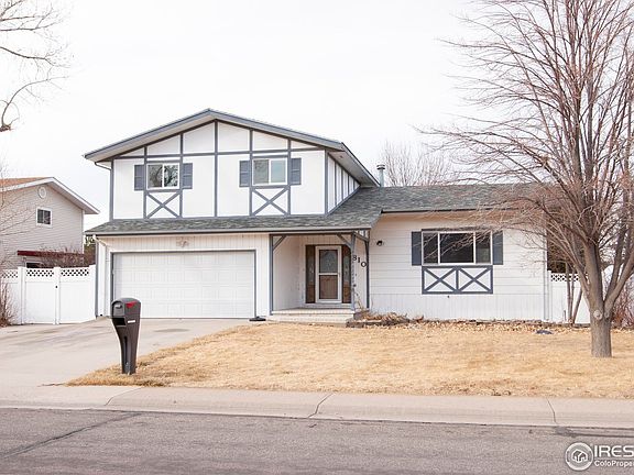 2nd image of 810 Holly Dr