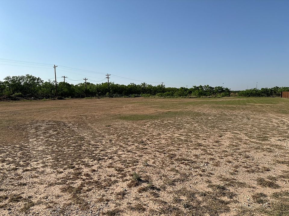 2nd image of 1618 Stonelake Dr #26