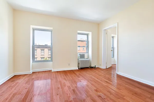 Rented by Engel and Völkers Brownstone Brooklyn | media 8