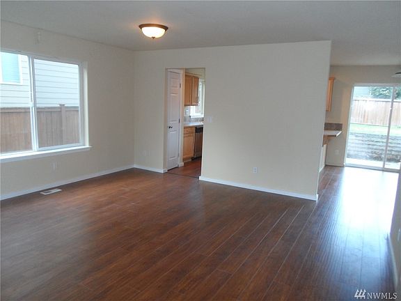 4th image of 27305 105th Ave SE