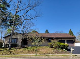 14 Perry Ave, Monroe Township, NJ 08831