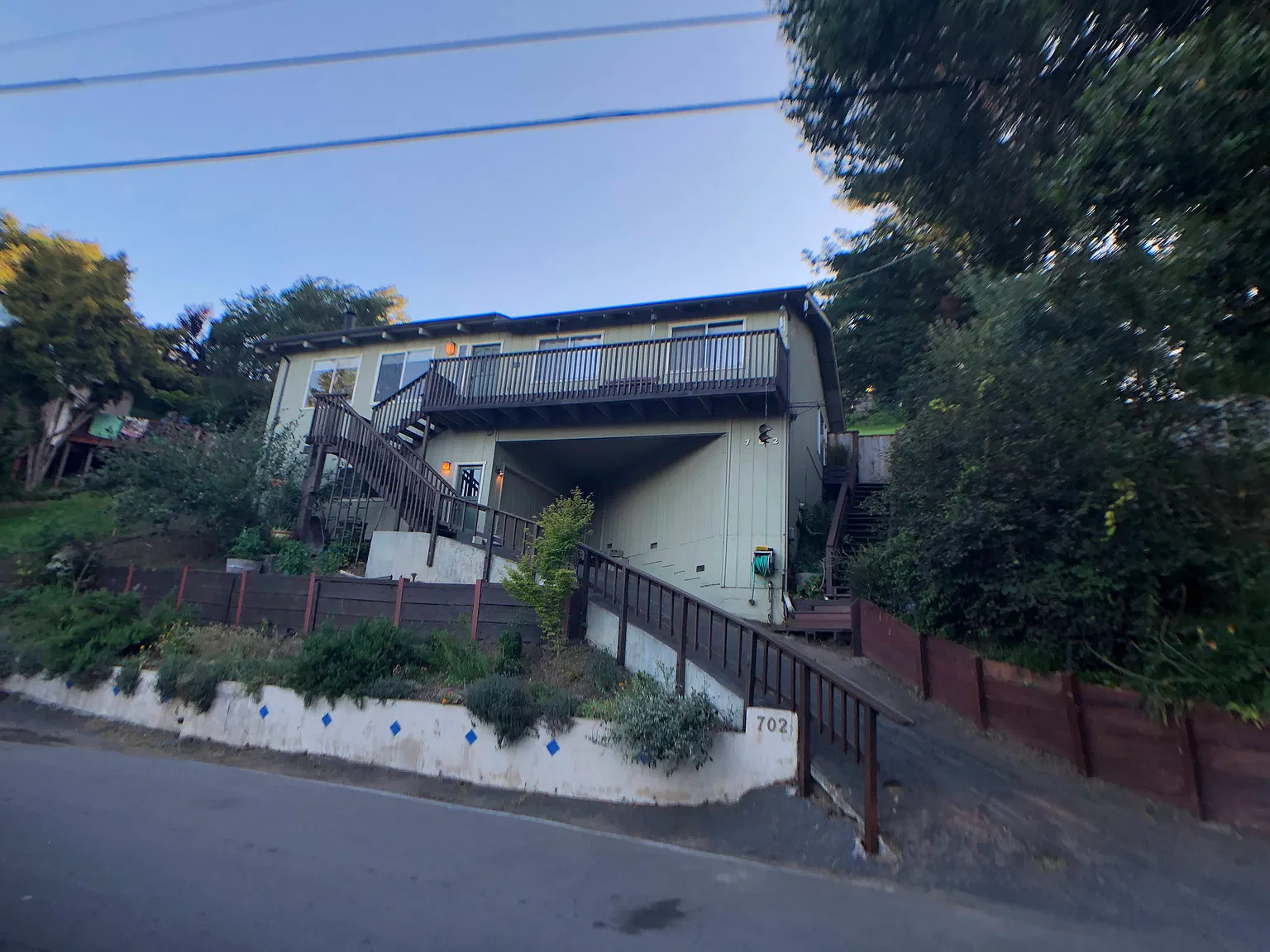 3 bed, 1500 sqft, $5,500 — Photo 2