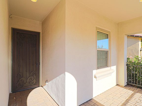 3rd image of 20606 W Briarwood Dr