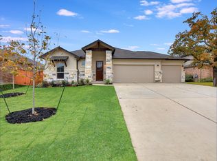 129 Strata Dr, Liberty Hill, TX 78642