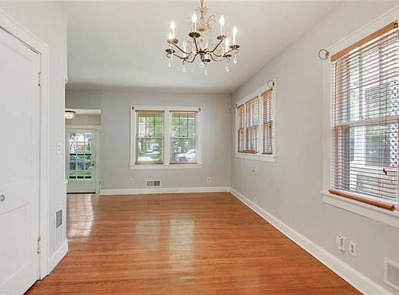 5th image of 7421 Belleview Ave