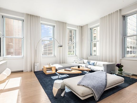 4th image of 73 Worth St APT 2B