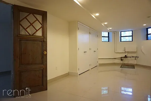 Rented by Rennit Inc. | media 10