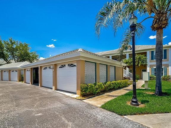 3rd image of 4214 Caddie Dr E APT 103