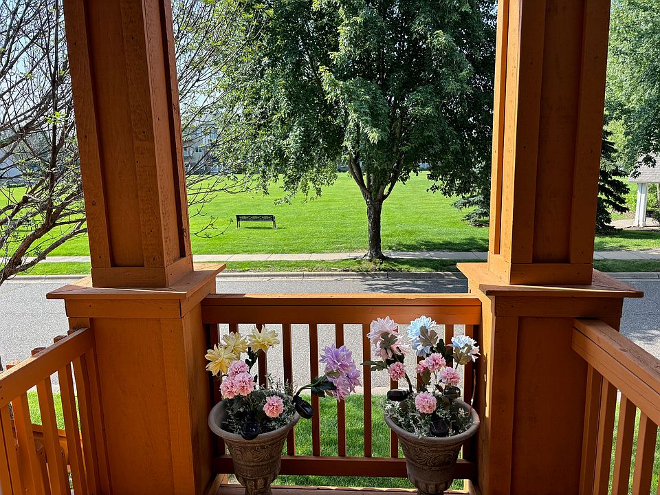 Deck off main entrance overlooking park area