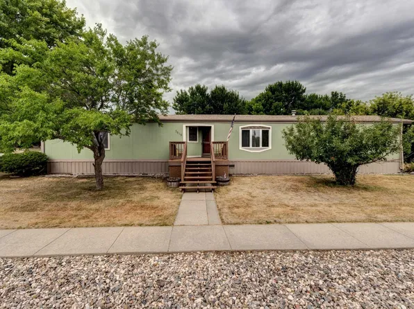 3615 Chief Dr, Rapid City, SD 57701