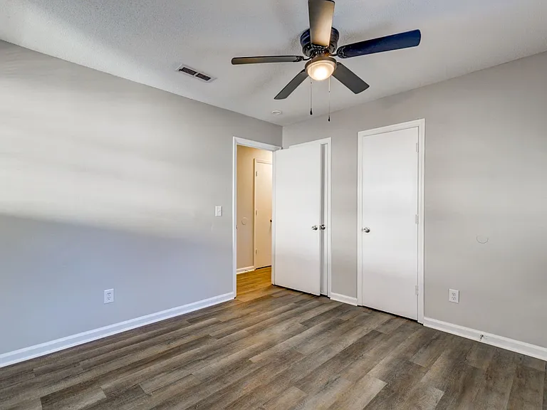 Residences at Cooper Bend — Photo 22