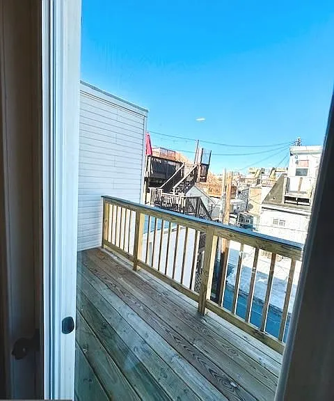 2210 Eastern Ave — Photo 28