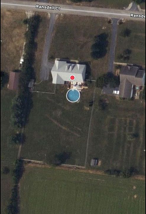 2nd image of 104 Ransdell Ct