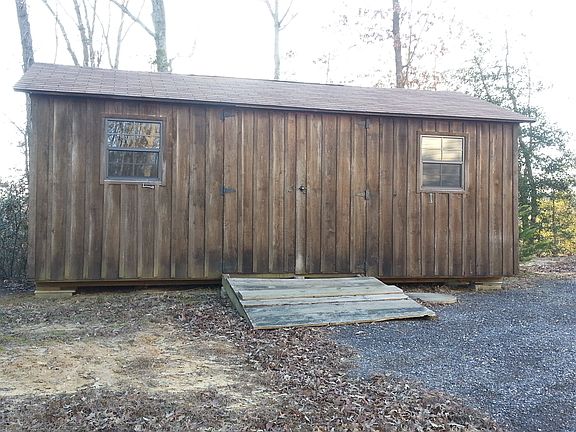Large shed w/electricity!