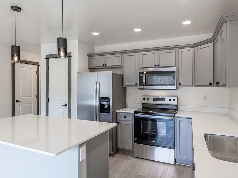 3396 Crosswind Ct #4 — Photo 6