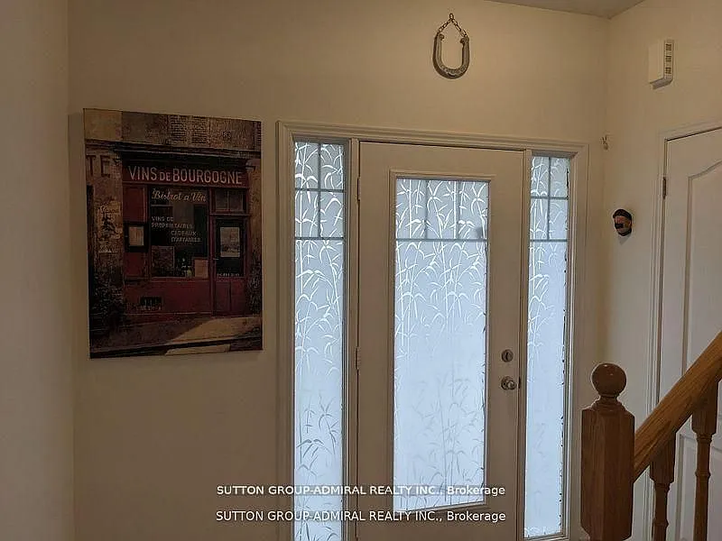4 bed, $2,600 — Photo 3